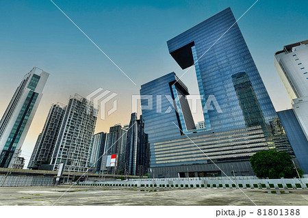 a premium grade A office building with stunning architectural design and state-of-the-art technology facilities in bangkok a premium grade A office building with stunning architectural design and state-of-the-art technology facilities in bangkok 81801388