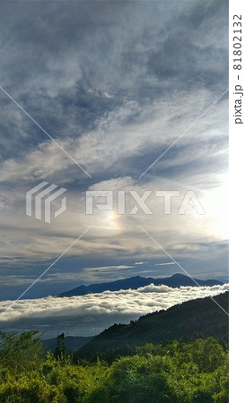 蘆ノ湖スカイラインから見た彩雲 蘆ノ湖スカイラインから見た彩雲 81802132