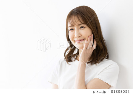 フェイシャル スキンケア フェイシャル スキンケア 81803032