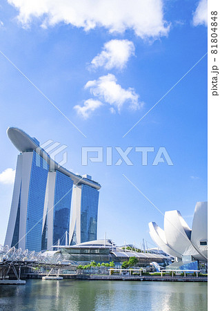 シンガポール　マリーナベイサンズ　ヘリックスブリッジ 81804848