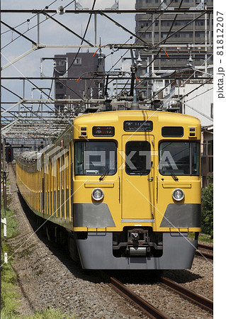 SS］西武新宿線旧2000系（急行-10両編成：西武新宿⇔本川越）の写真