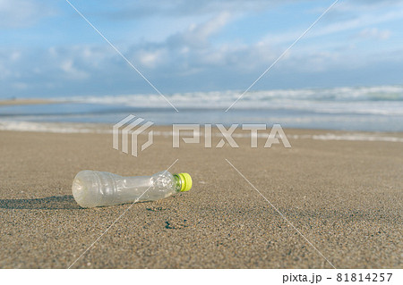 海洋ゴミ　マイクロプラスチック　 81814257