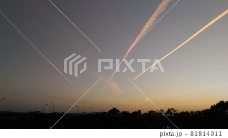 飛行機雲 81814911
