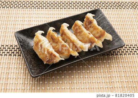 冷凍餃子 冷凍餃子 81820405