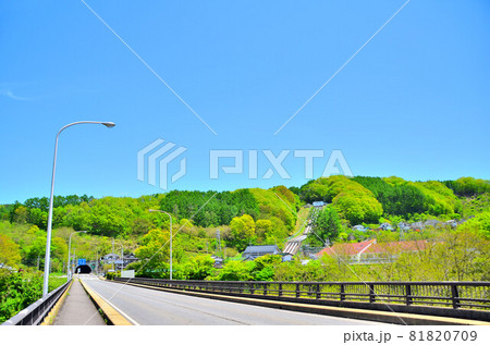 小海大橋/千曲川 小海トンネル方面を望む(長野県小海町)【2020.5】 小海大橋/千曲川 小海トンネル方面を望む(長野県小海町)【2020.5】 81820709