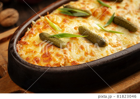 Georgian baked beef stew under cheese Georgian baked beef stew under cheese 81823046