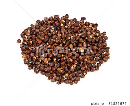 handful of grains of paradise pepper closeup on white background 81825675