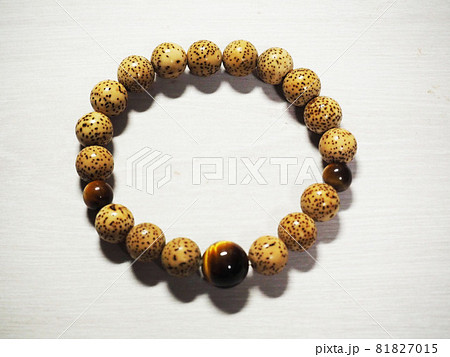 菩提樹・虎眼石腕輪念珠 菩提樹・虎眼石腕輪念珠 81827015