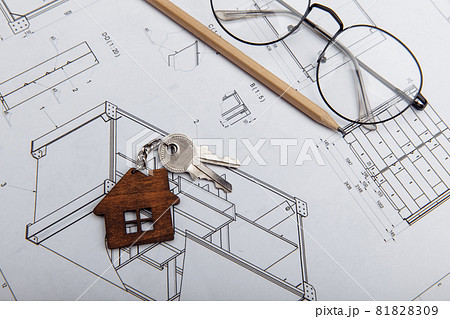 Architectural project and house key Architectural project and house key 81828309