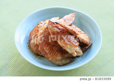 鶏手羽先(甘辛ダレ) 81833099