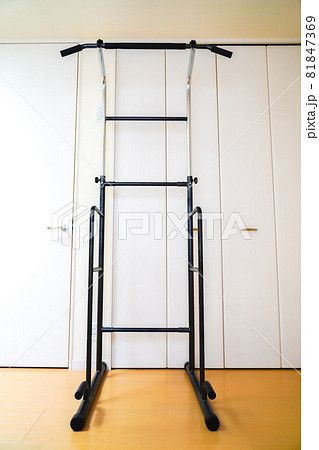 ぶら下がり　健康器 81847369
