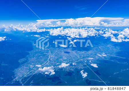甲府盆地　空撮　【 社会科 地理 の イメージ 】 81848847