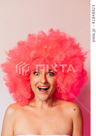 Model expressing surprised emotions while posing Model expressing surprised emotions while posing 81848923