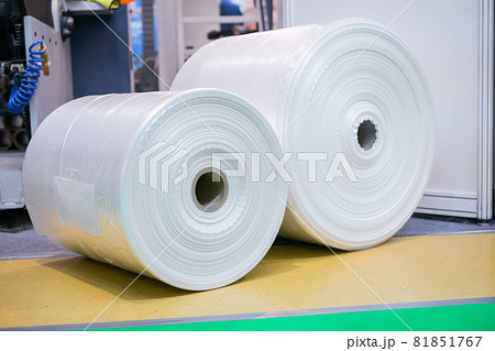 Transparent plastic roll bags at package exhibition 81851767