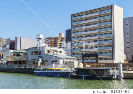 TUGBOAT_TAISHO（タグボート大正）尻無川　【大阪都市風景】 81852460