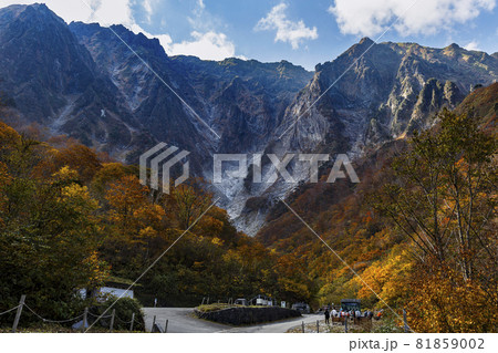 谷川岳一ノ倉沢　秋景 81859002