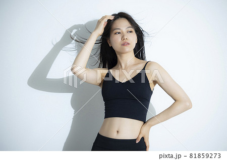 スポーツ　フィットネス　ダイエット　 81859273