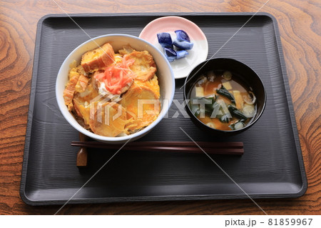 油麩丼 油麩丼 81859967