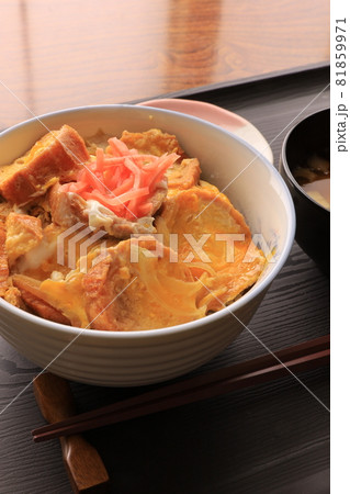 油麩丼 81859971