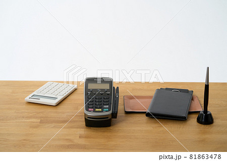 非接触決済イメージ 81863478