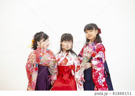 卒園式の子どもたち 卒園式の子どもたち 81866151