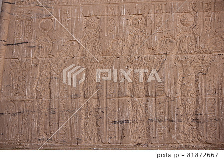 フィラエ神殿 81872667