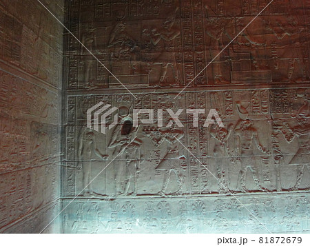 フィラエ神殿 81872679