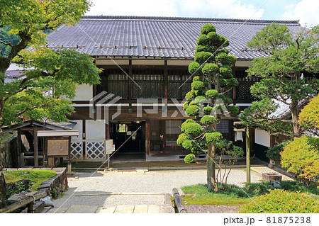 中山道妻籠宿　脇本陣奥谷 81875238