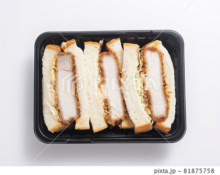 ロースカツサンド弁当 ロースカツサンド弁当 81875758