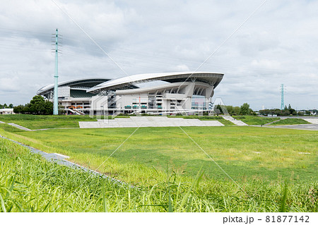 埼玉スタジアムの南門の風景の写真素材