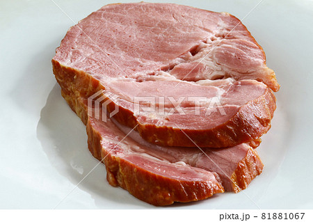 Two slices of smoked neck 81881067
