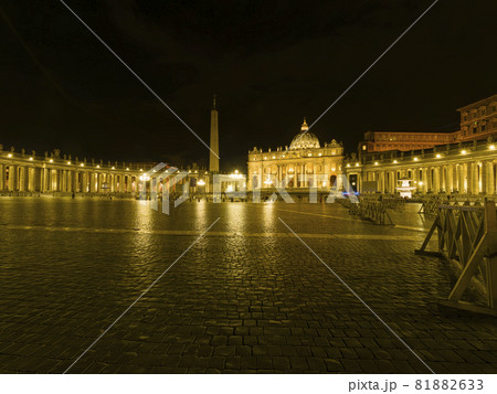 バチカン・サンピエトロ大聖堂 夜景 / St. Peter's Basilica, Vatican バチカン・サンピエトロ大聖堂 夜景 / St. Peter's Basilica, Vatican 81882633