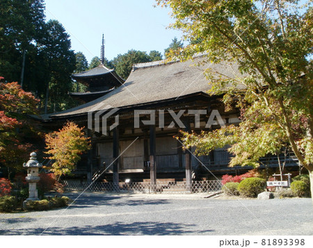 常楽寺　本堂　滋賀県湖南市 81893398