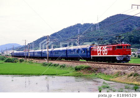 1998年　山陽本線を行くEF651118ブルートレイン瀬戸返却回送 81896529