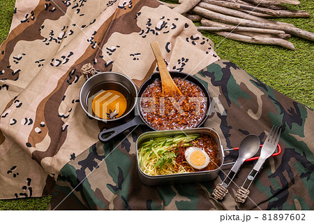 韓国料理　じゃじゃ麺　Korean food Jajamen  81897602