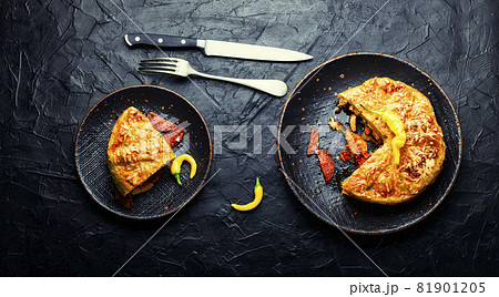 Mexican meat pie. Mexican meat pie. 81901205