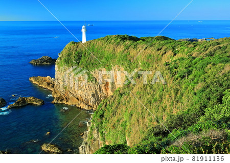 【高知県】快晴下の足摺岬 81911136