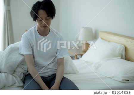 男性　寝室 81914853