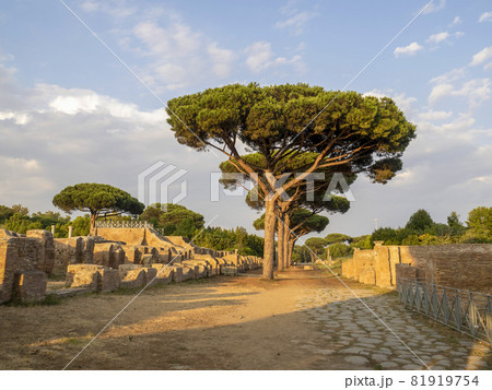 old ancient ostia archeological ruins old ancient ostia archeological ruins 81919754