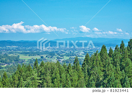 【大鋸屋展望所からの風景】 富山県南砺市大鋸屋 81923441