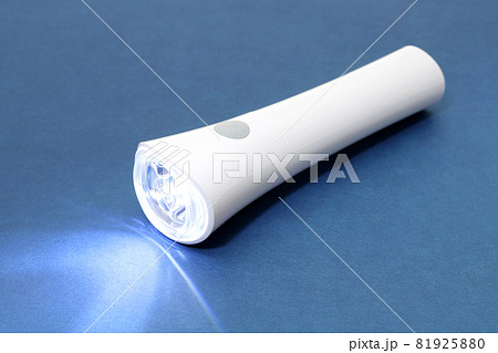 懐中電灯 81925880