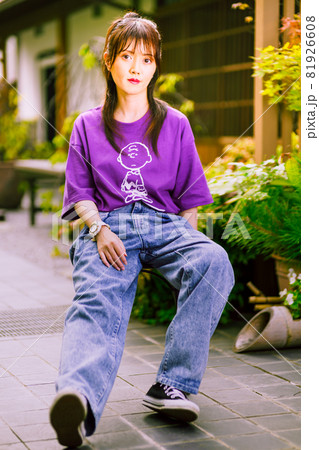 大正浪漫風の和風のお庭でかわいいモデルさん撮影 81926608