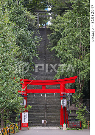 愛宕神社の鳥居と出世の石段 81932647