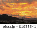 赤く焼けた空 81938641