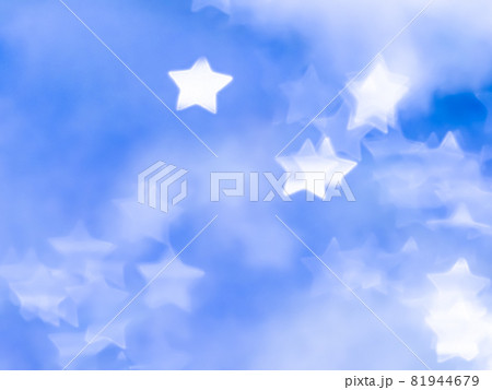 スター模様のリフレクション　ブルー系 81944679