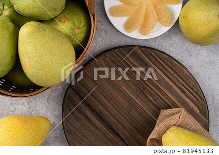 フルーツ 果物 果実 81945133