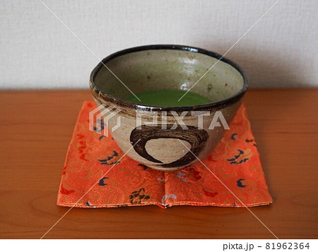 裏千家の抹茶 81962364
