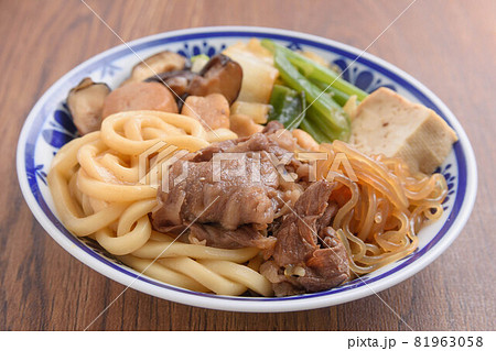 すき焼き風煮込み料理 すき焼き風煮込み料理 81963058