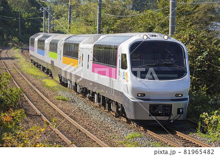 【JR北海道、運転手ぼかし済】ノースレインボーエクスプレス 特急ニセコ号 石谷ー森間にて 【JR北海道、運転手ぼかし済】ノースレインボーエクスプレス 特急ニセコ号 石谷ー森間にて 81965482