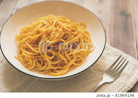 シンプルなトマトクリームパスタ シンプルなトマトクリームパスタ 81969196